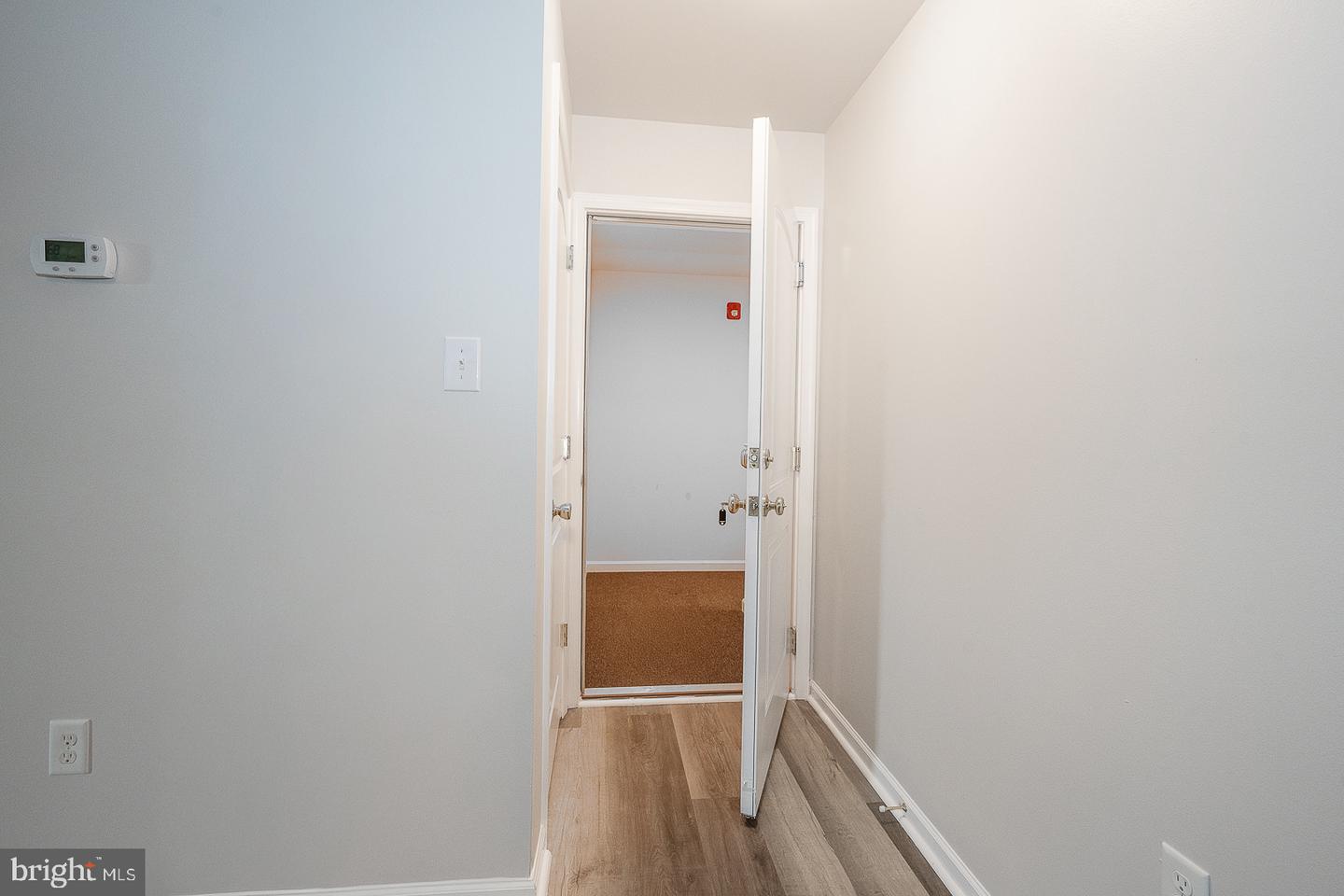 192 S Hanover St #e Property Photo 23