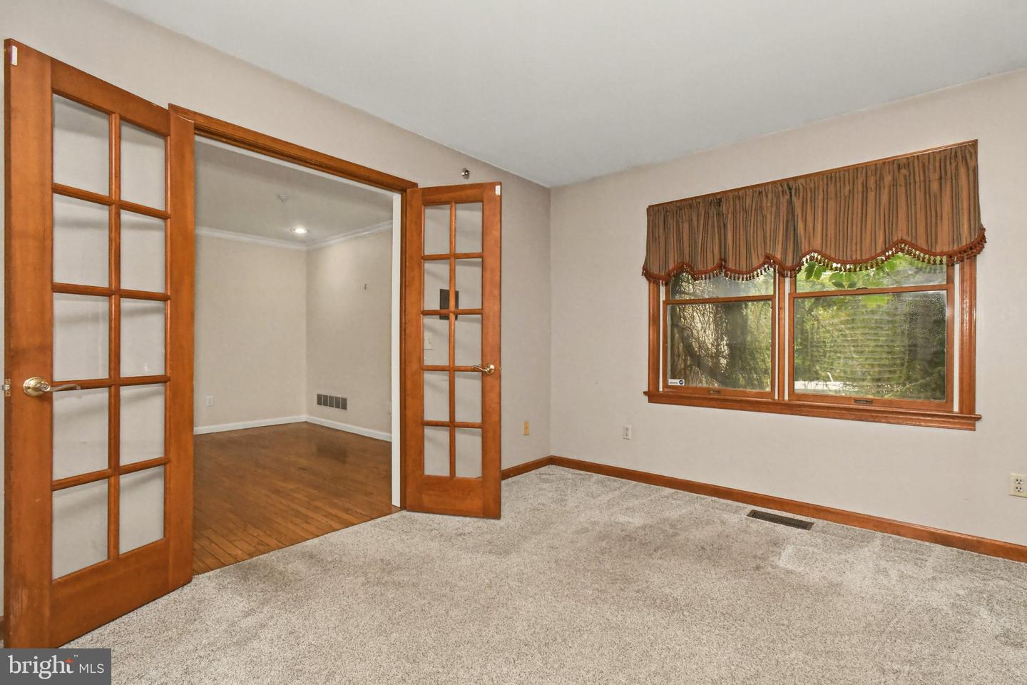 1645 Potter Dr # Property Photo 22