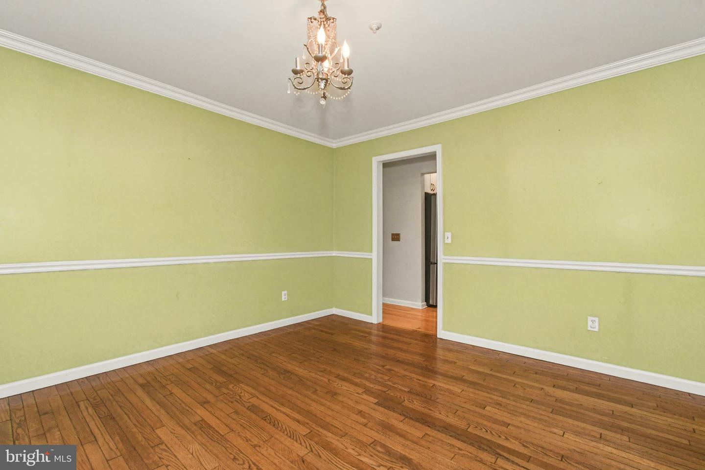 1645 Potter Dr # Property Photo 24