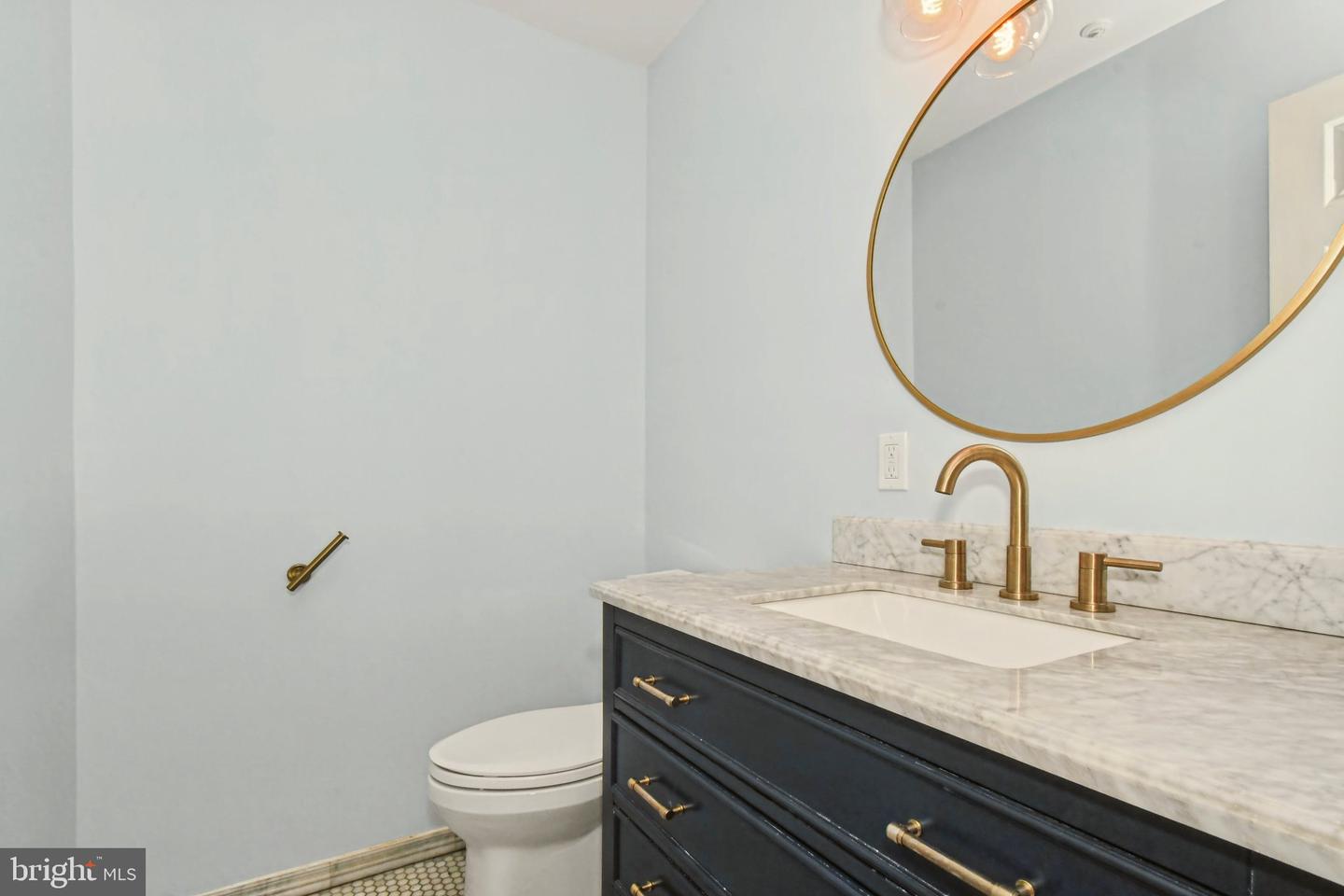 1645 Potter Dr # Property Photo 27