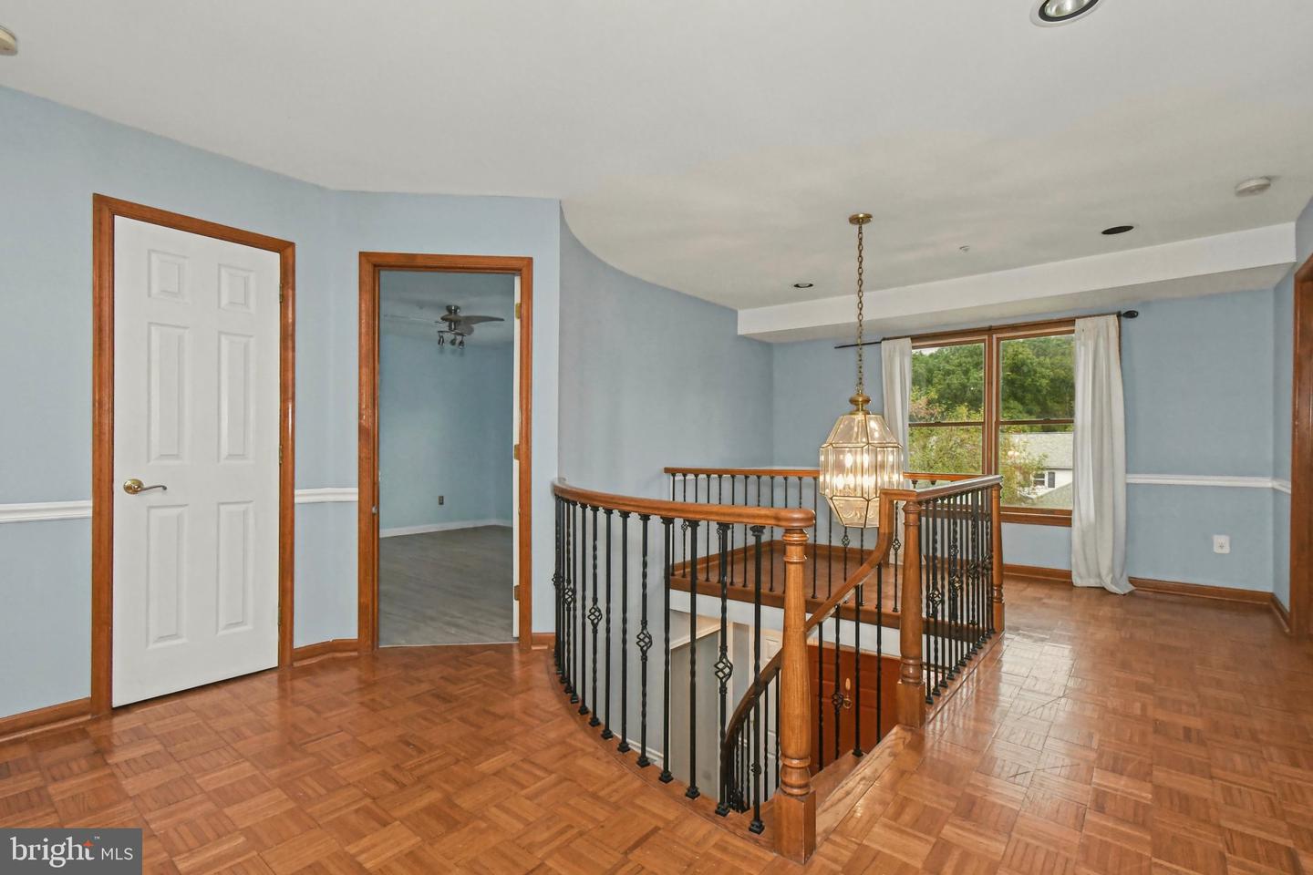 1645 Potter Dr # Property Photo 29