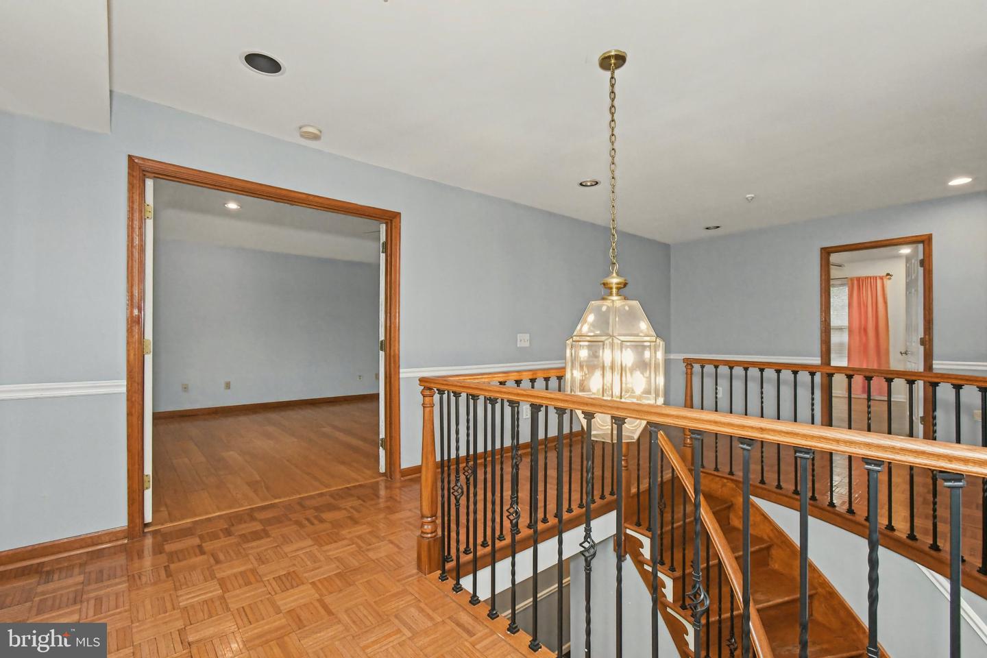 1645 Potter Dr # Property Photo 30