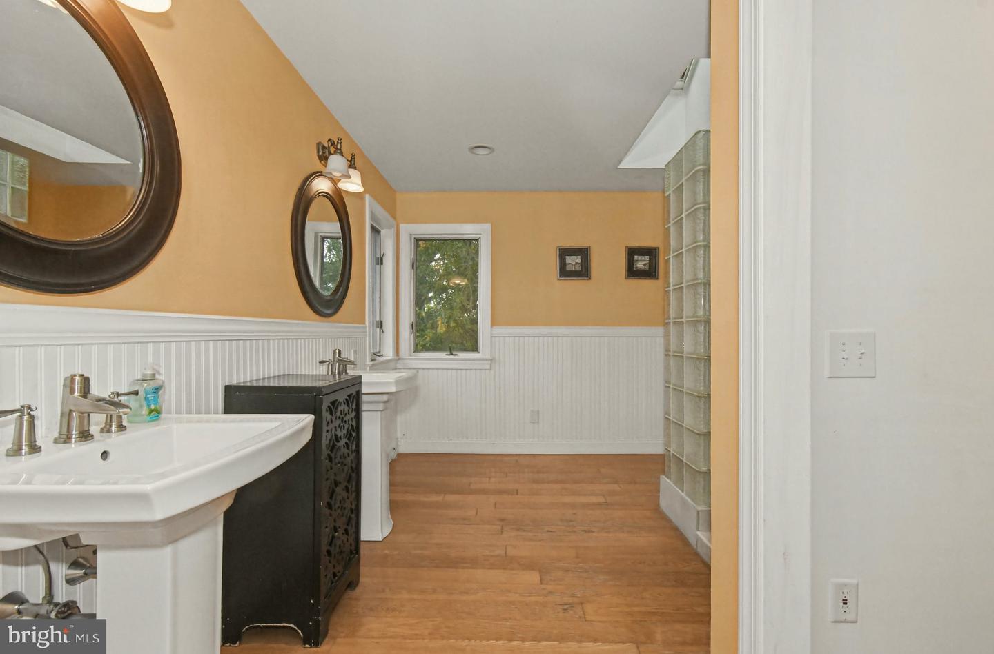1645 Potter Dr # Property Photo 36