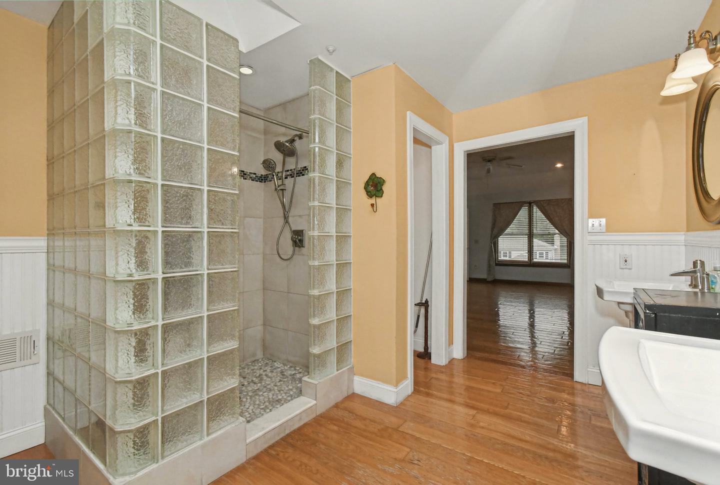 1645 Potter Dr # Property Photo 38