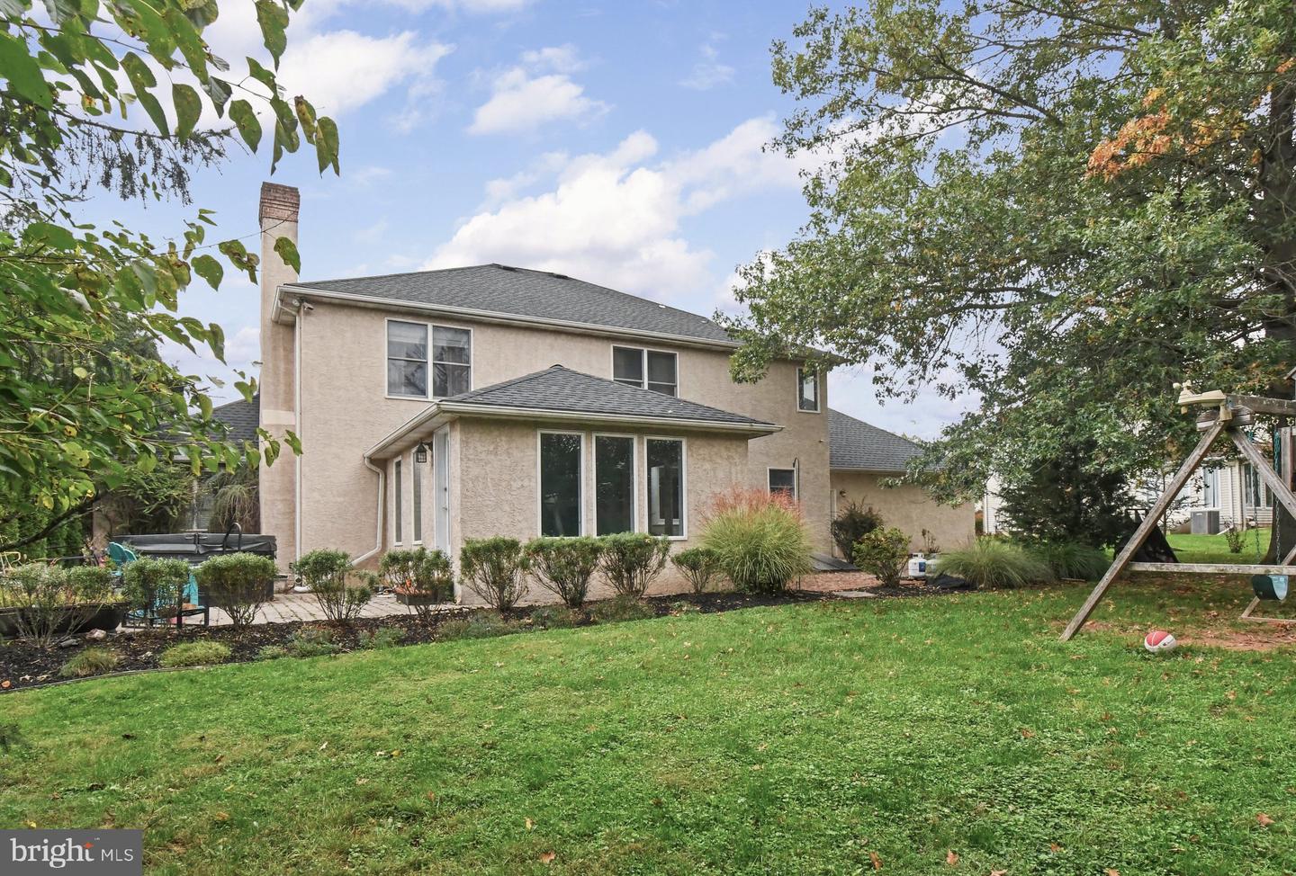 1645 Potter Dr # Property Photo 61