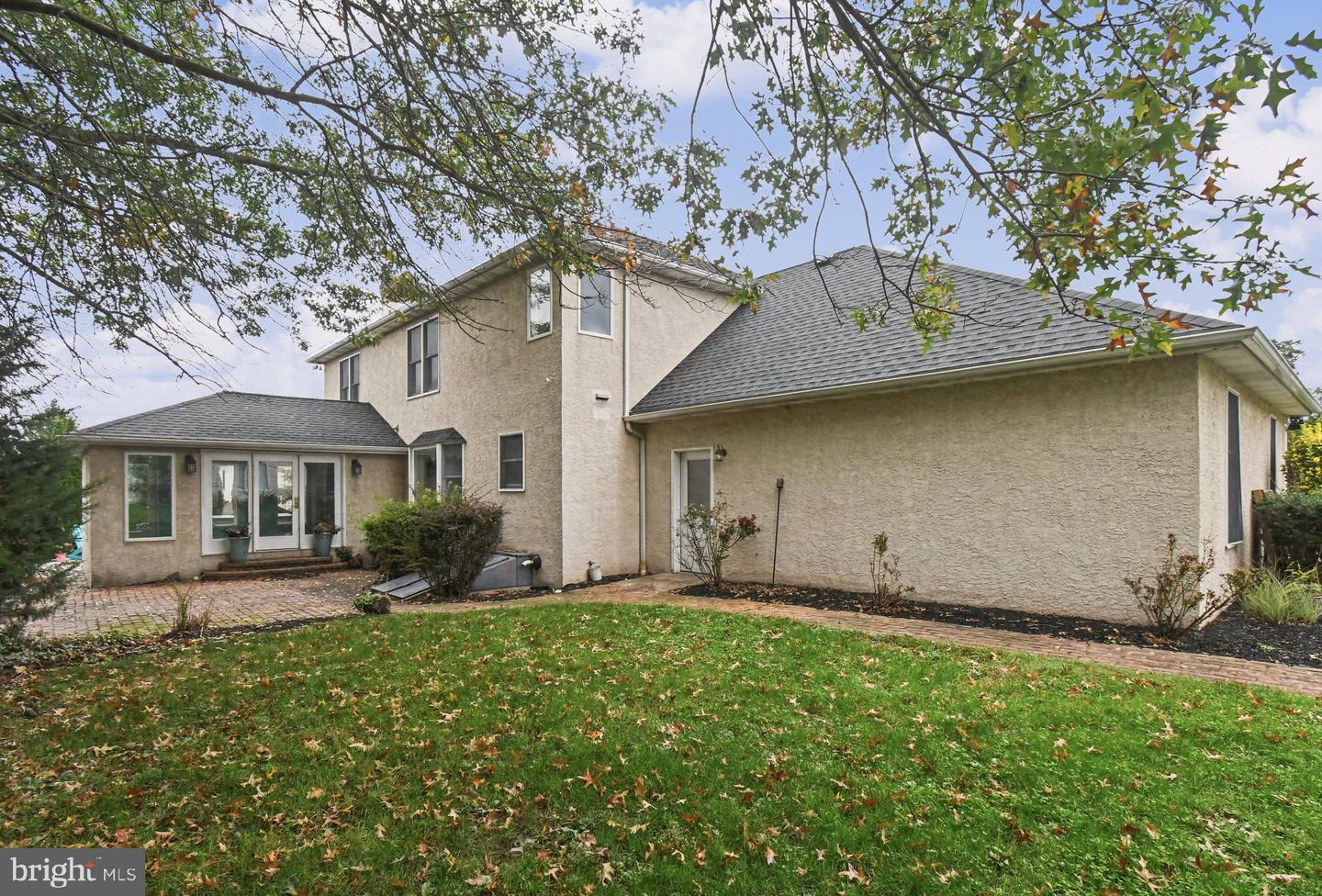 1645 Potter Dr # Property Photo 64