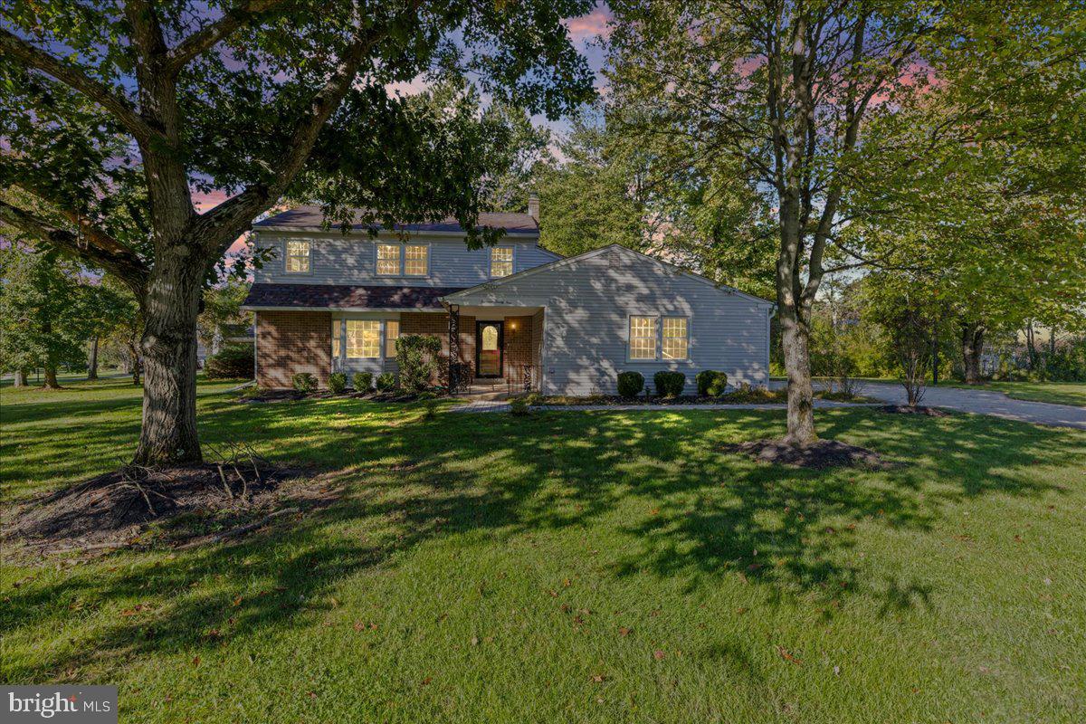 1421 Whitwood Dr Property Photo 1