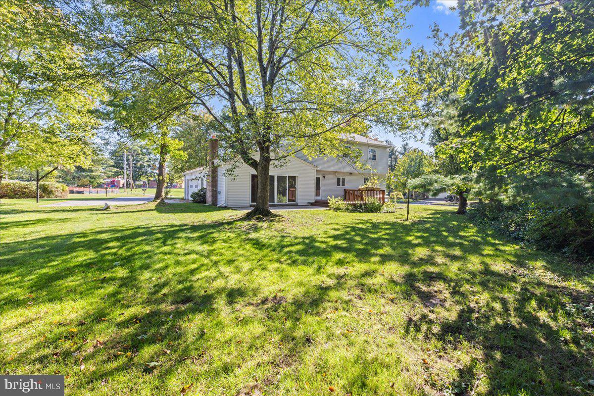 1421 Whitwood Dr Property Photo 49