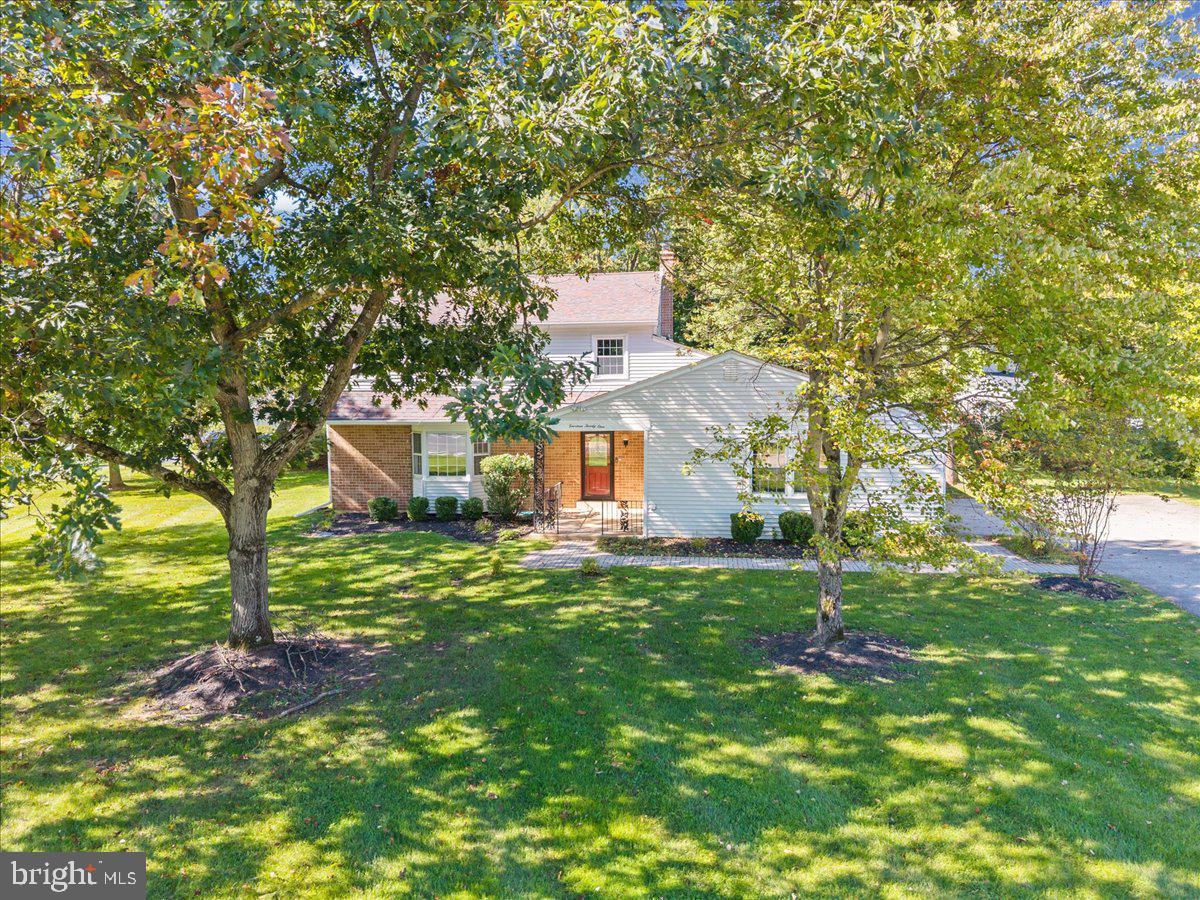1421 Whitwood Dr Property Photo 52