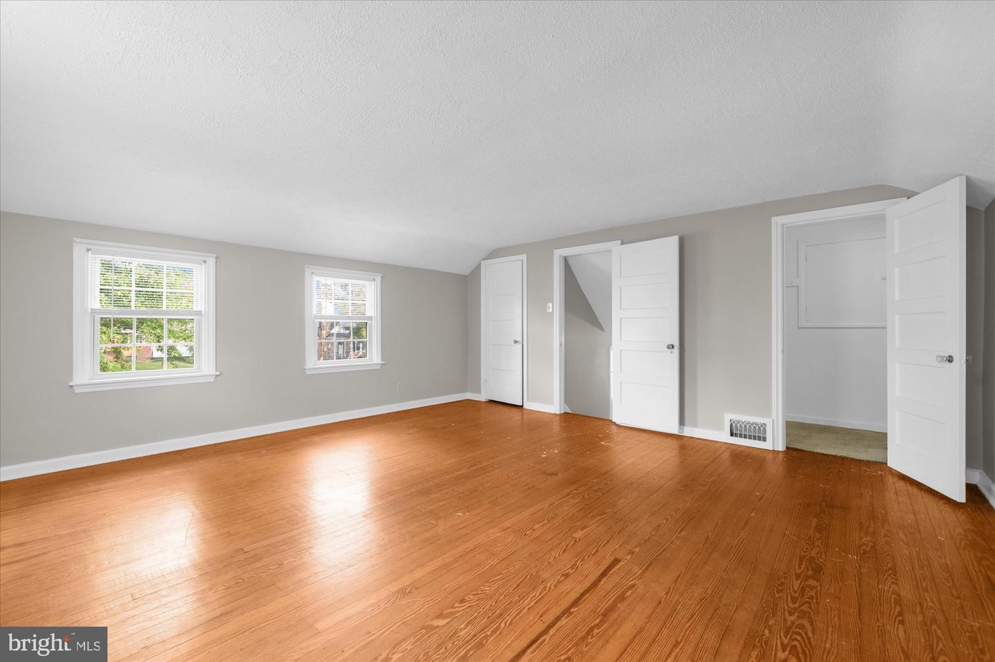 526 Green St # Property Photo 20