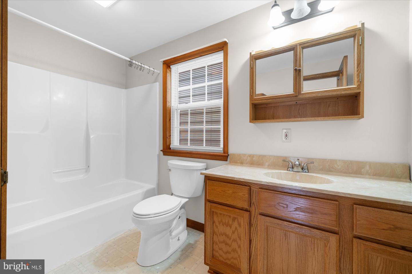 526 Green St # Property Photo 28