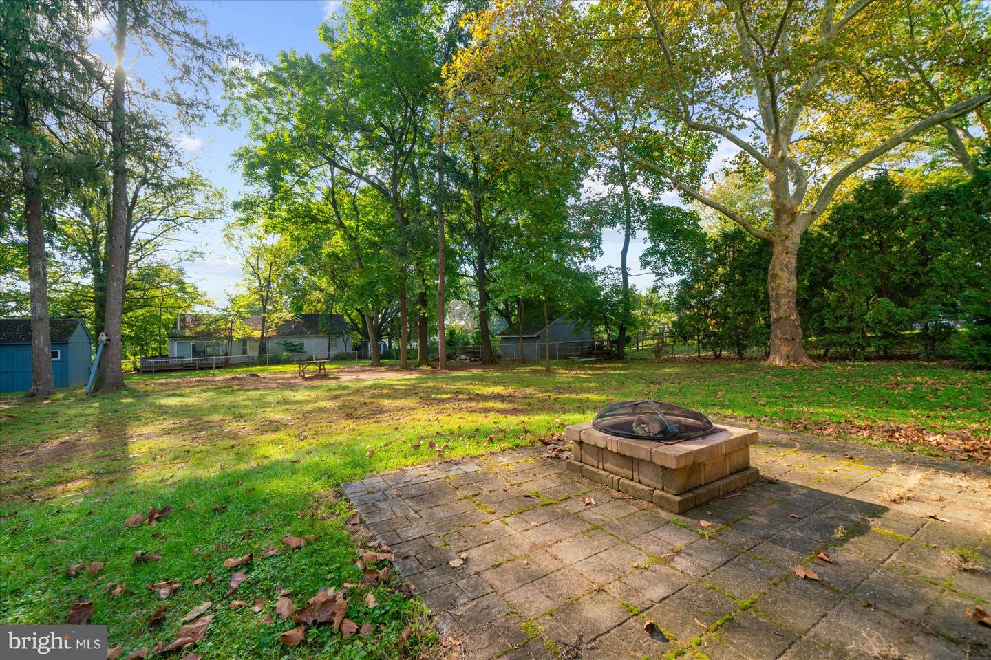 526 Green St # Property Photo 33
