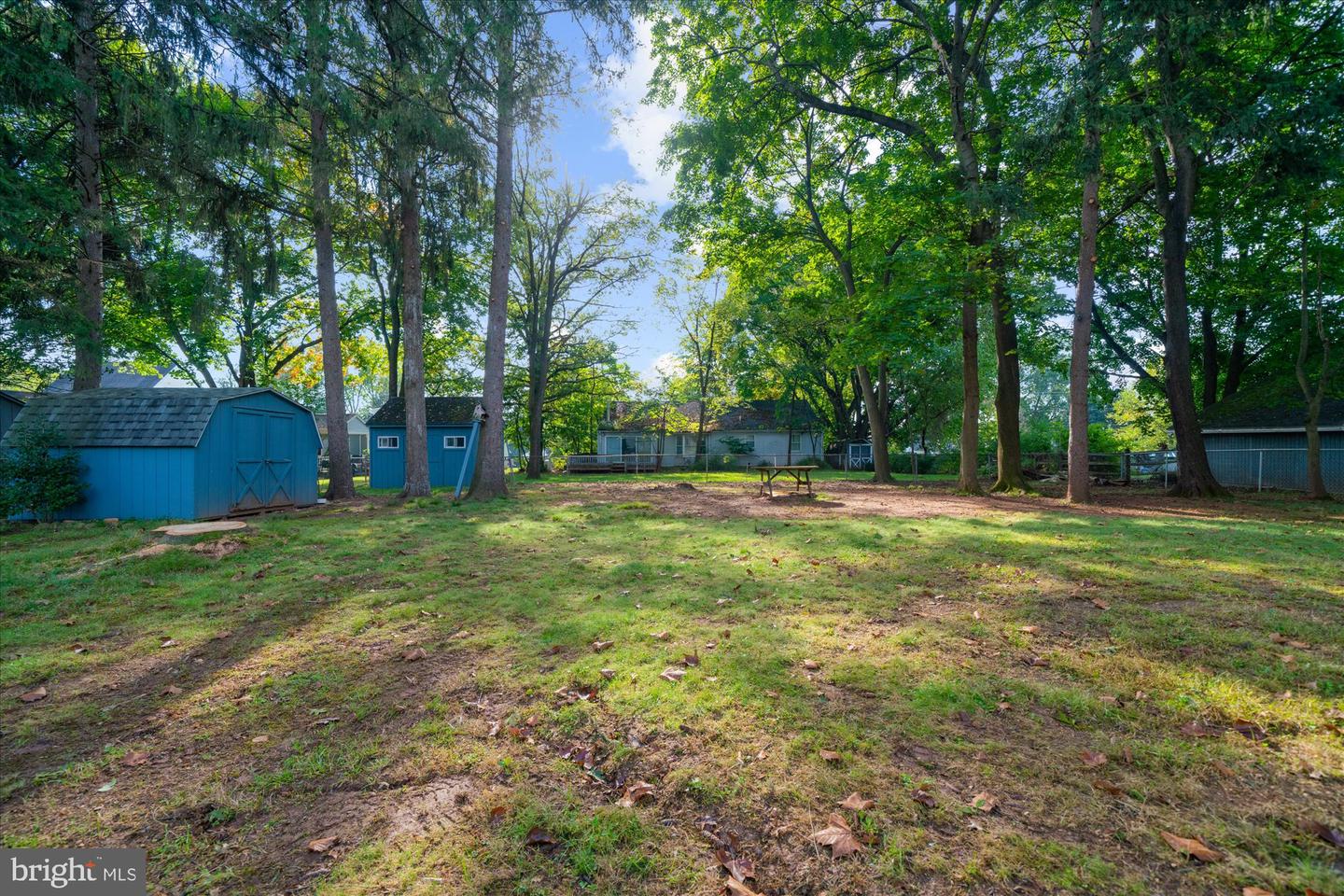 526 Green St # Property Photo 34