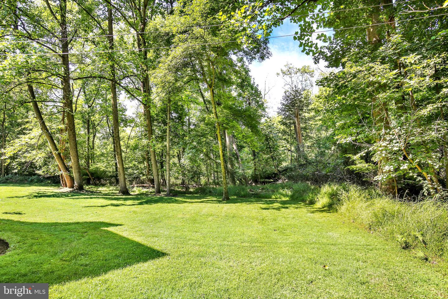 2010 Gross Rd Property Photo 11