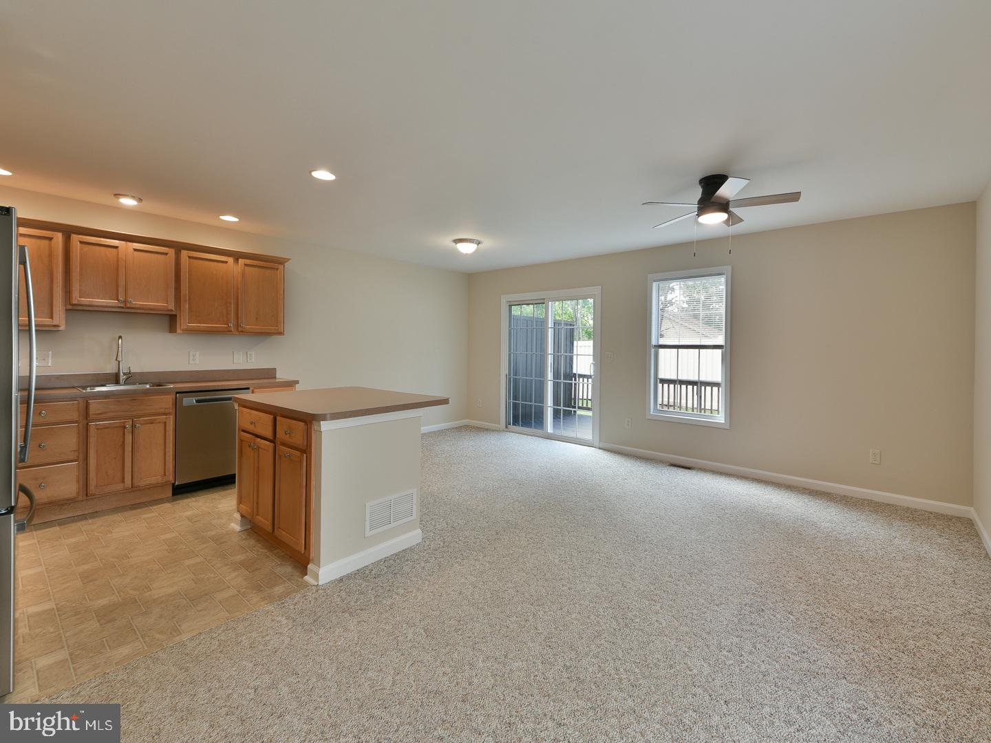1575-b Sumneytown Pike Property Photo 5