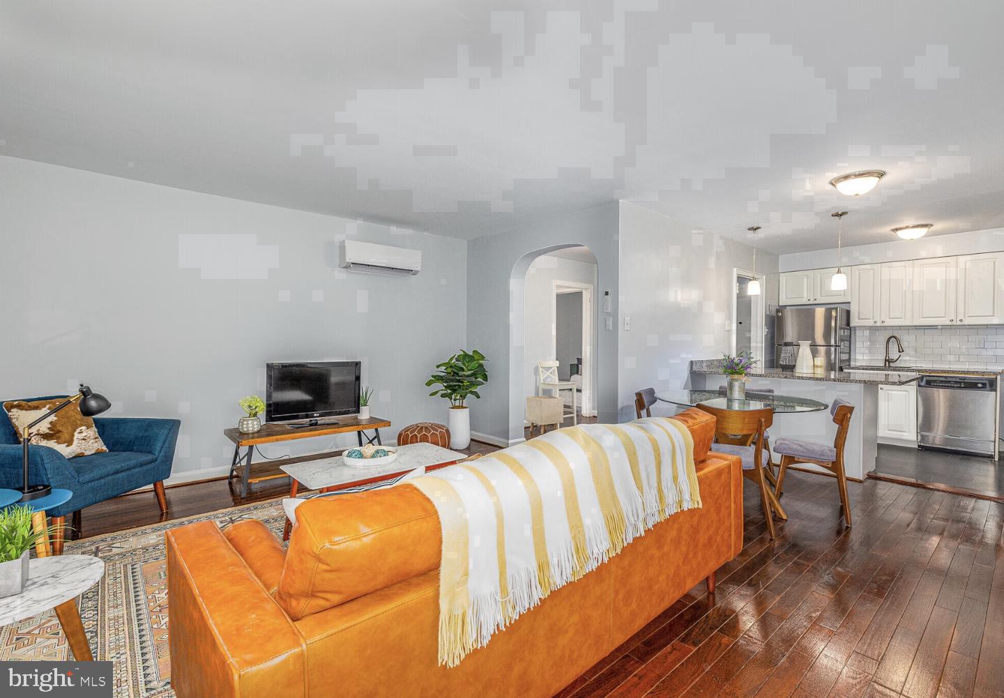 150 E Wynnewood Rd #17-c Property Photo 2
