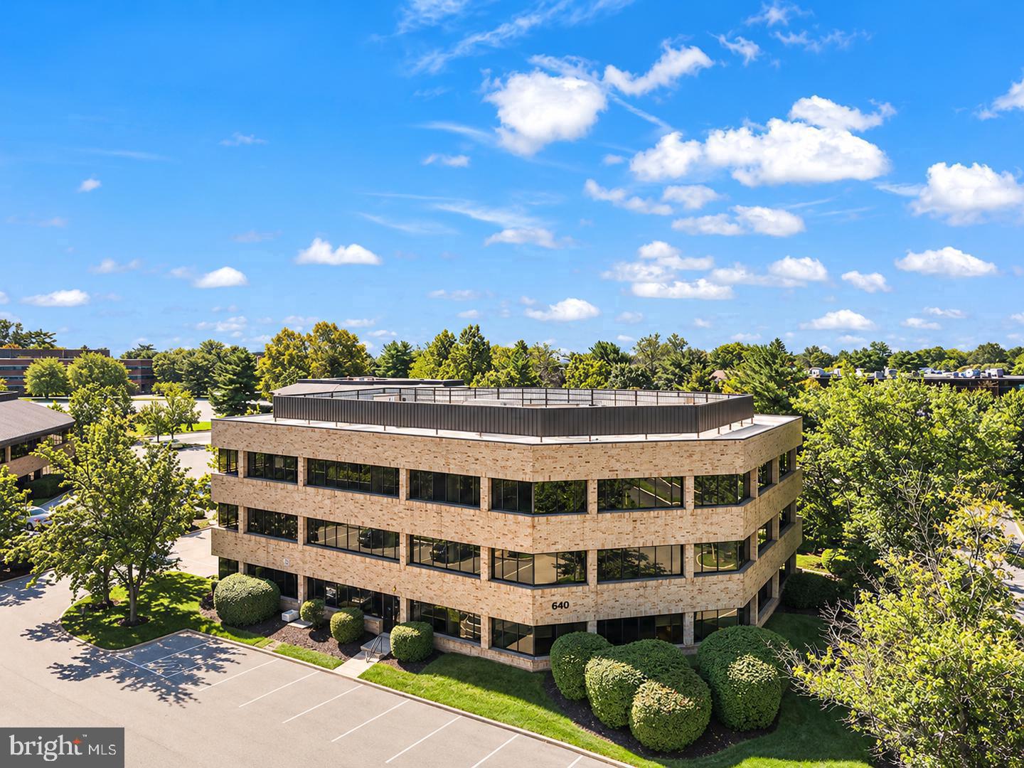 350 Sentry Pkwy #640 Property Photo 8