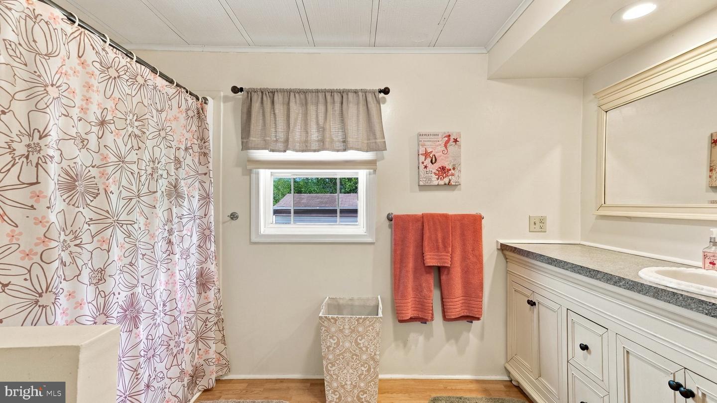 142 Wedgewood Cv # Property Photo 14
