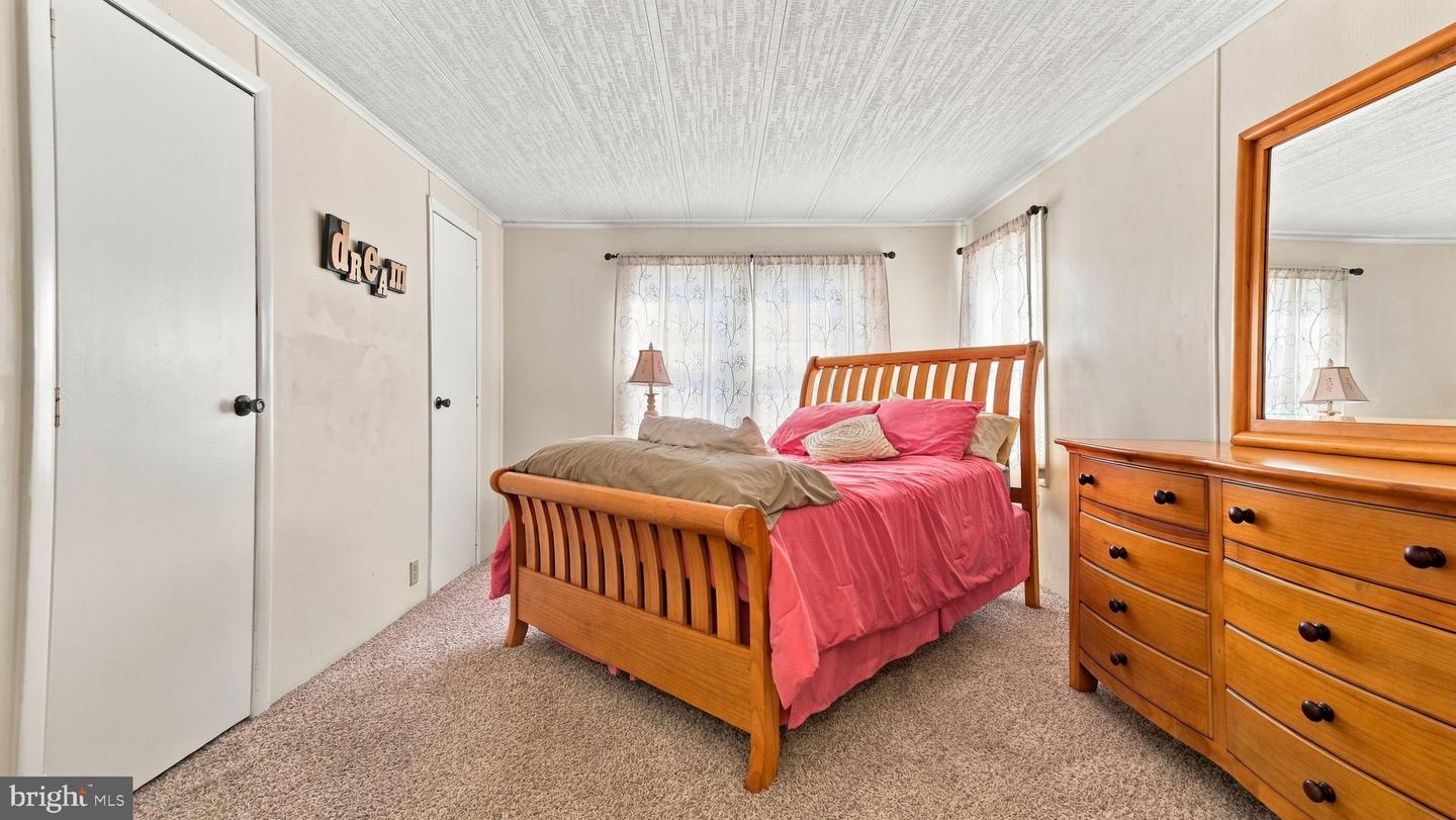 142 Wedgewood Cv # Property Photo 15