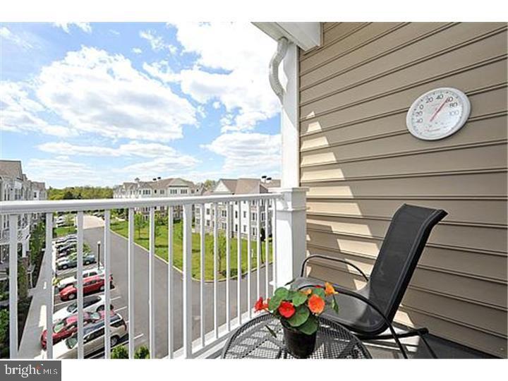 6406 Lilac Ct Property Photo 2