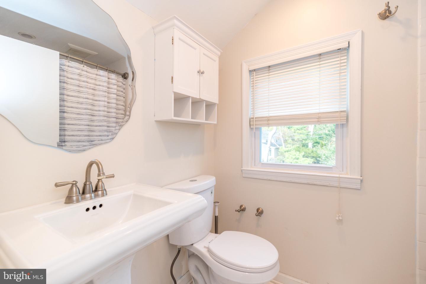 1503 Niessen Rd Property Photo 27