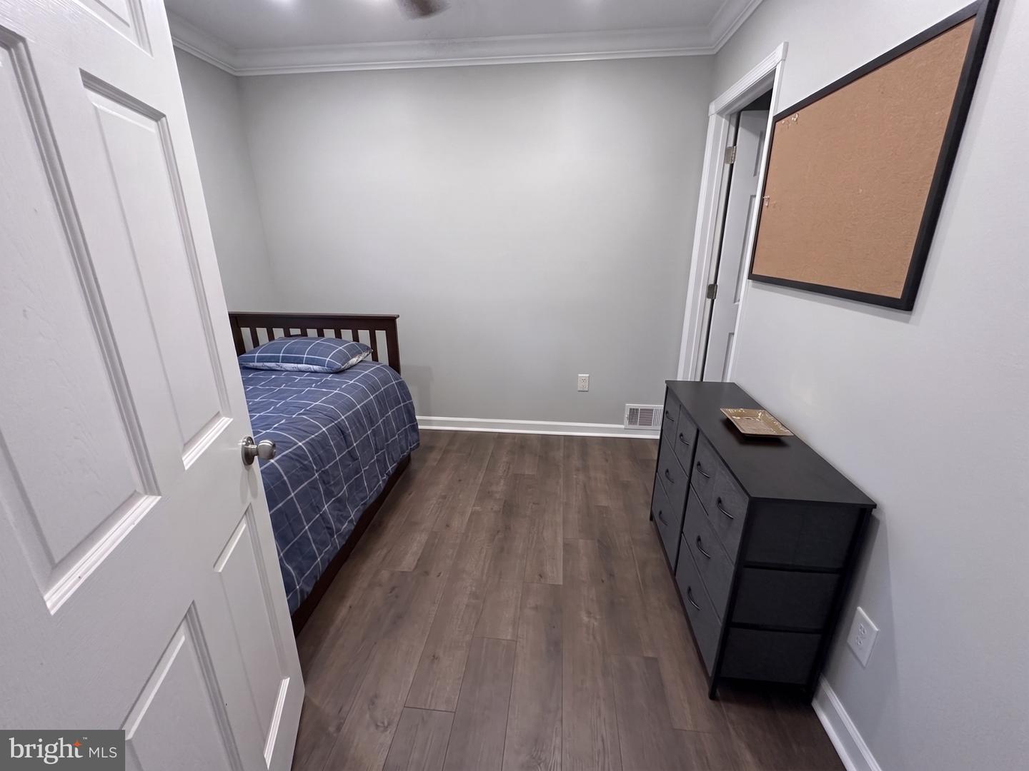 831 Hamel Ave # Property Photo 9