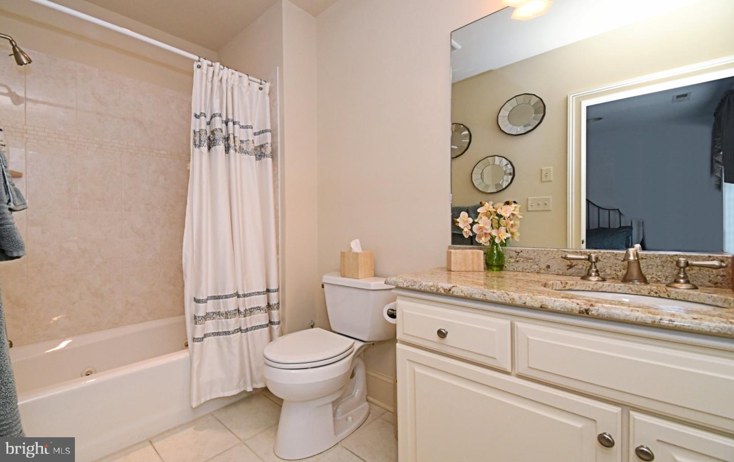 1811 Hollow Rd Property Photo 29