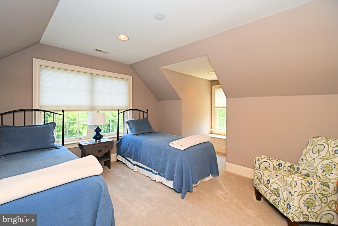 1811 Hollow Rd Property Photo 33