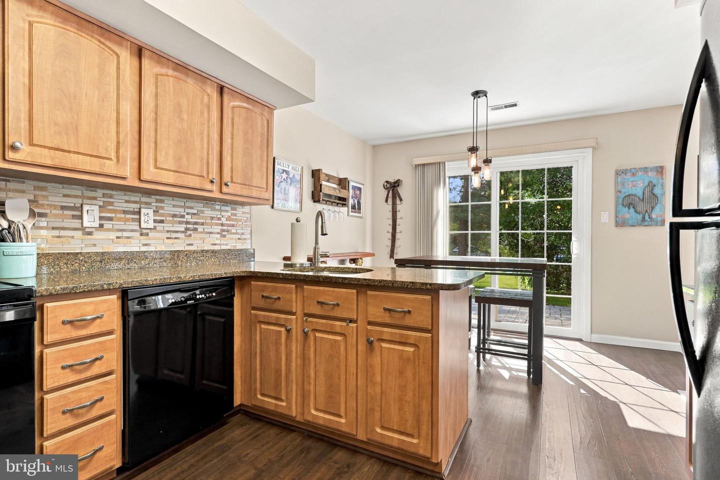 5703 Constitution Ct # Property Photo 12