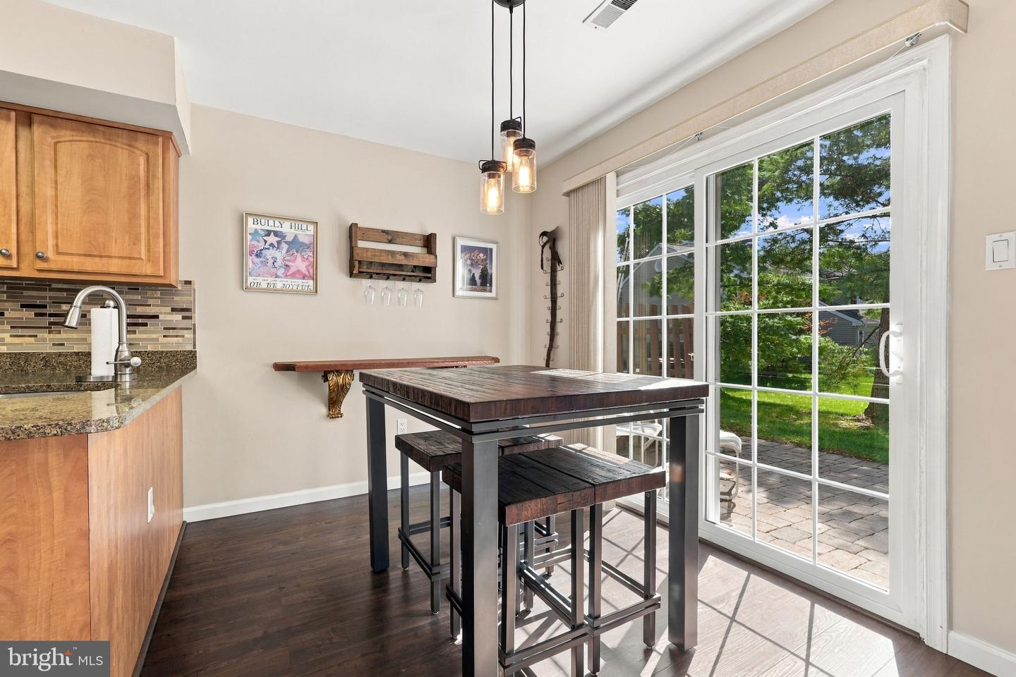 5703 Constitution Ct # Property Photo 14
