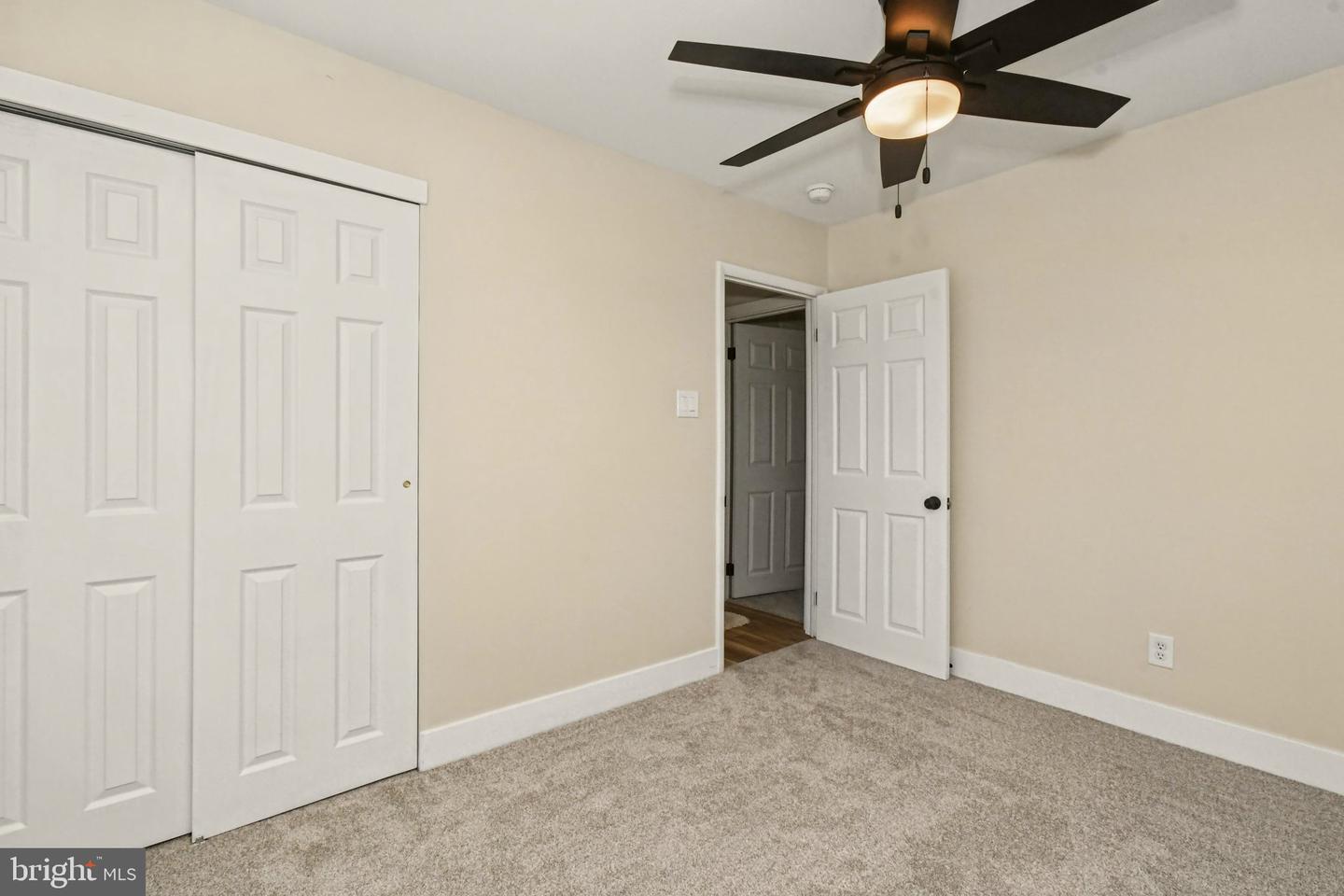 75 W Mount Kirk Ave # Property Photo 17