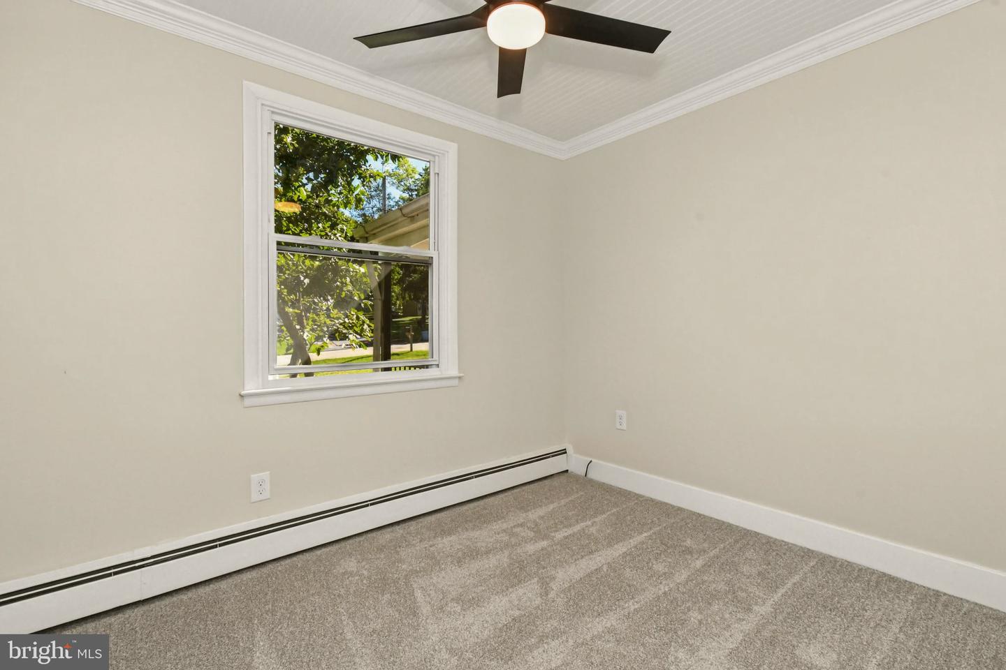75 W Mount Kirk Ave # Property Photo 18