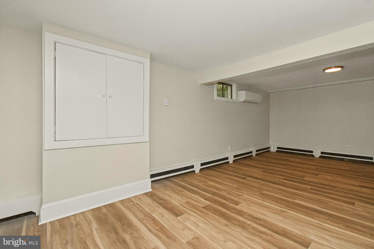 75 W Mount Kirk Ave # Property Photo 23