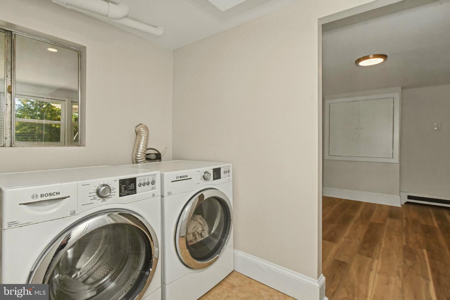 75 W Mount Kirk Ave # Property Photo 25