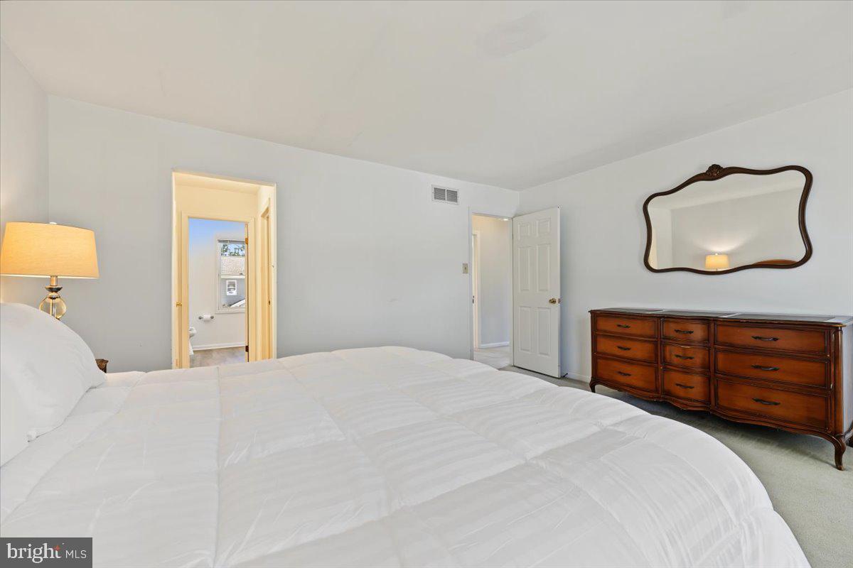 115 Abbey Dr Property Photo 17