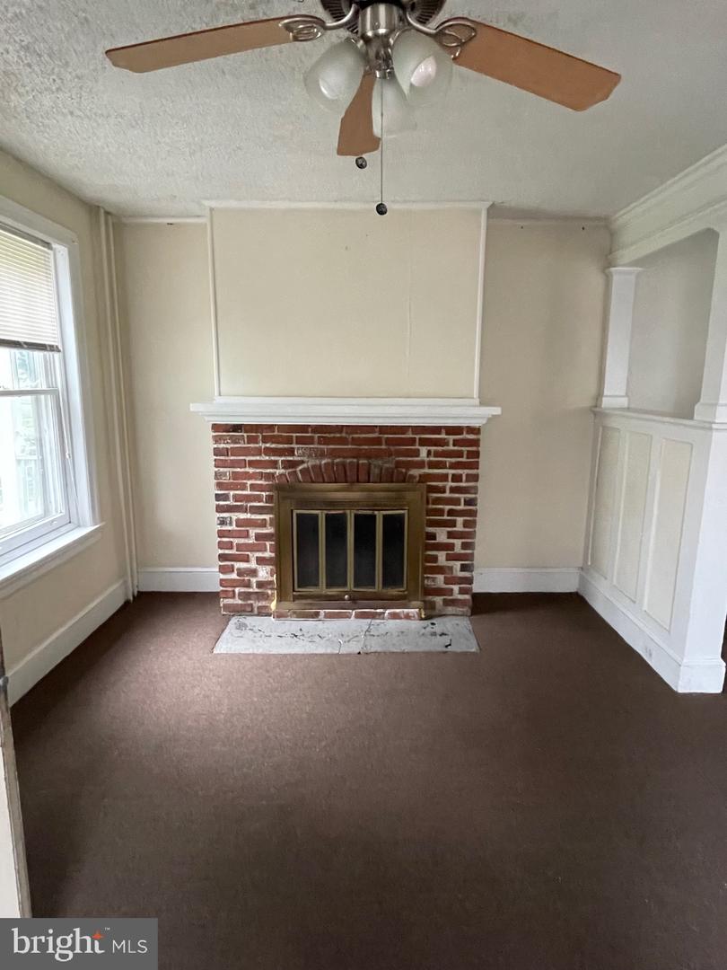 120 Elm Ave Property Photo 3