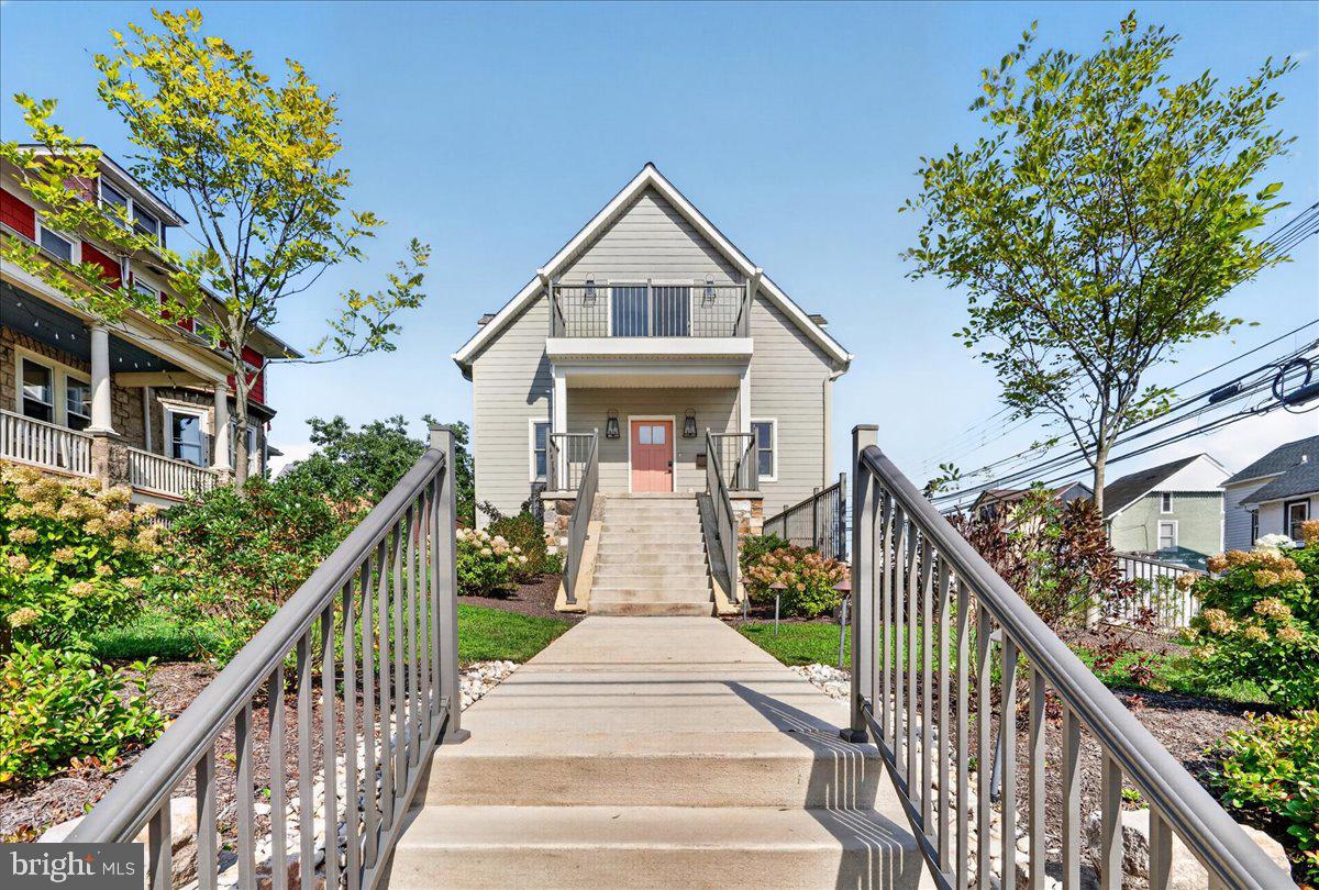 25 N RIDGE AVE #A Property Photo 1