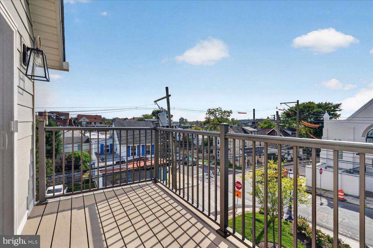 25 N Ridge Ave #a Property Photo 22