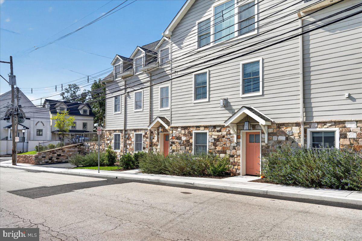 25 N Ridge Ave #a Property Photo 30
