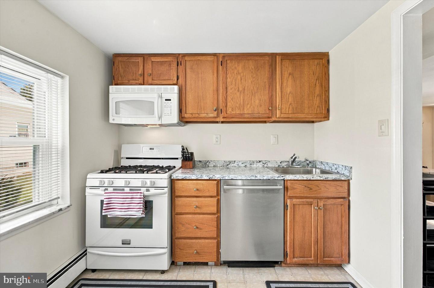 2511 Swede Rd # Property Photo 7