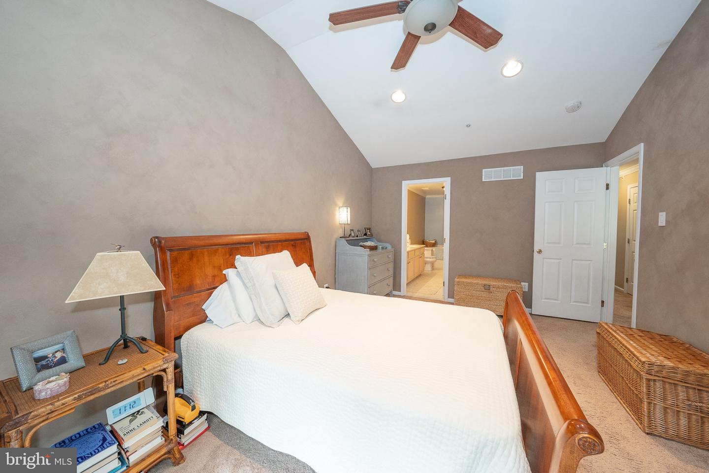 6 Abbott Ct Property Photo 15