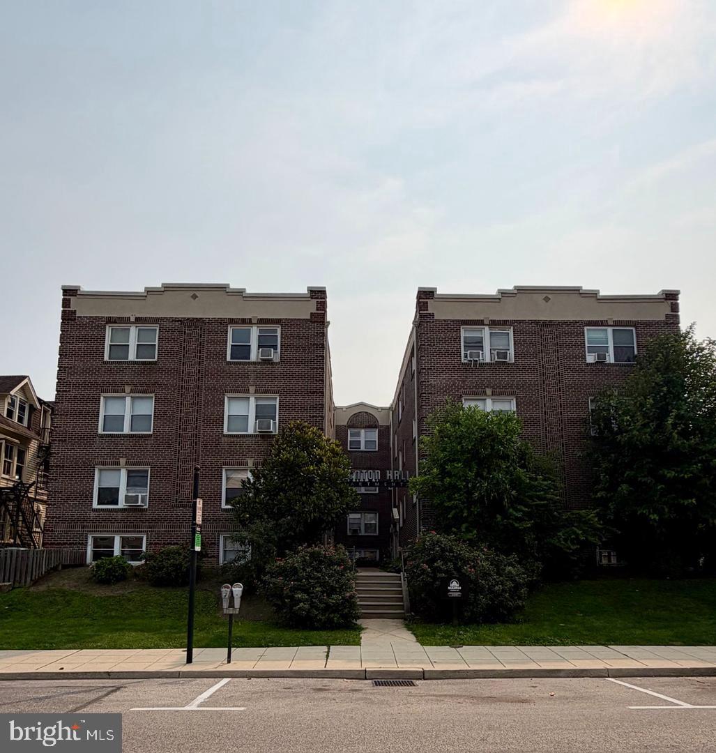 117 Essex Ave #a4 Property Photo 1