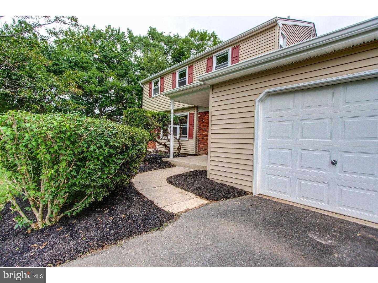 799 Hoover Rd # Property Photo 3