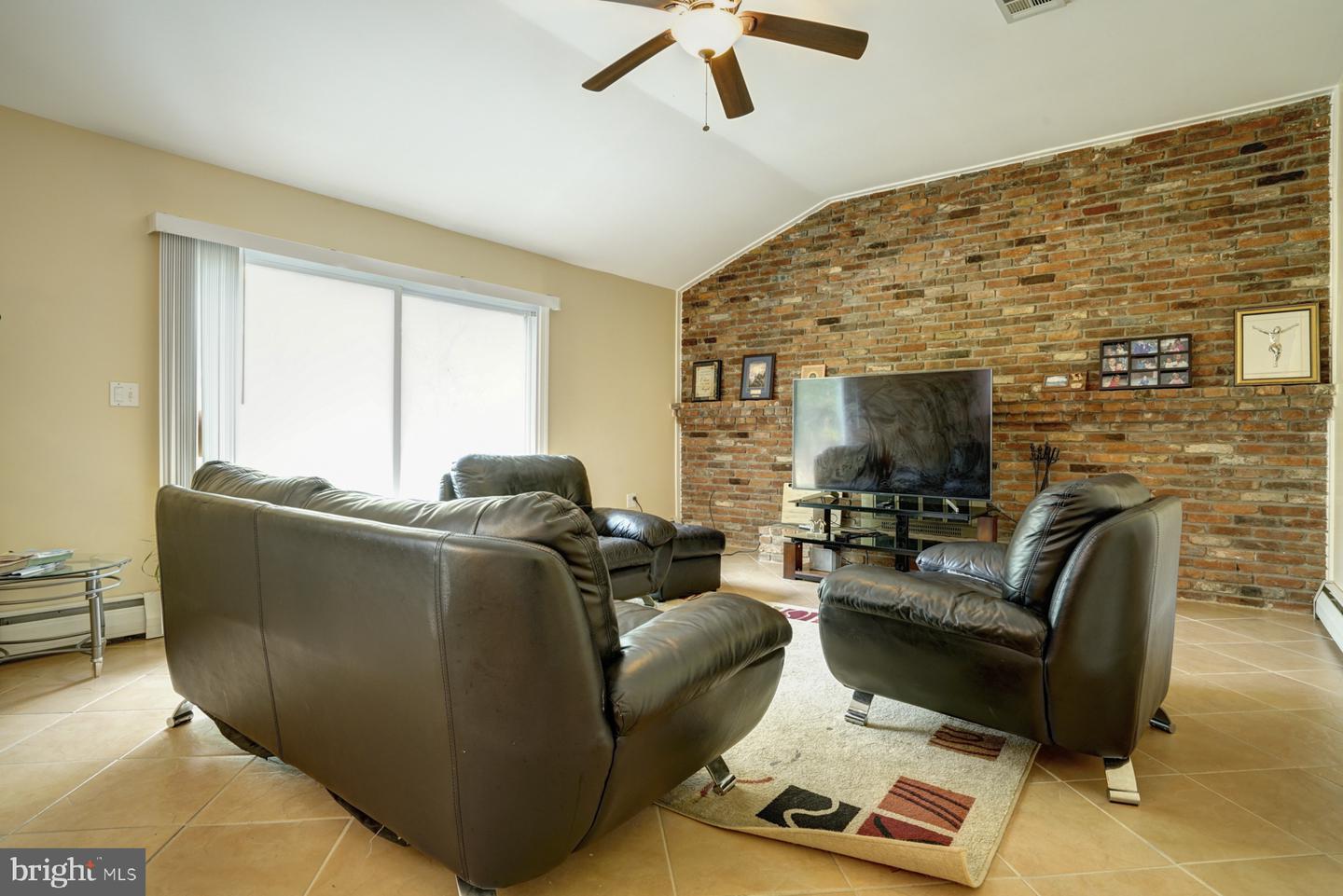 799 Hoover Rd # Property Photo 20