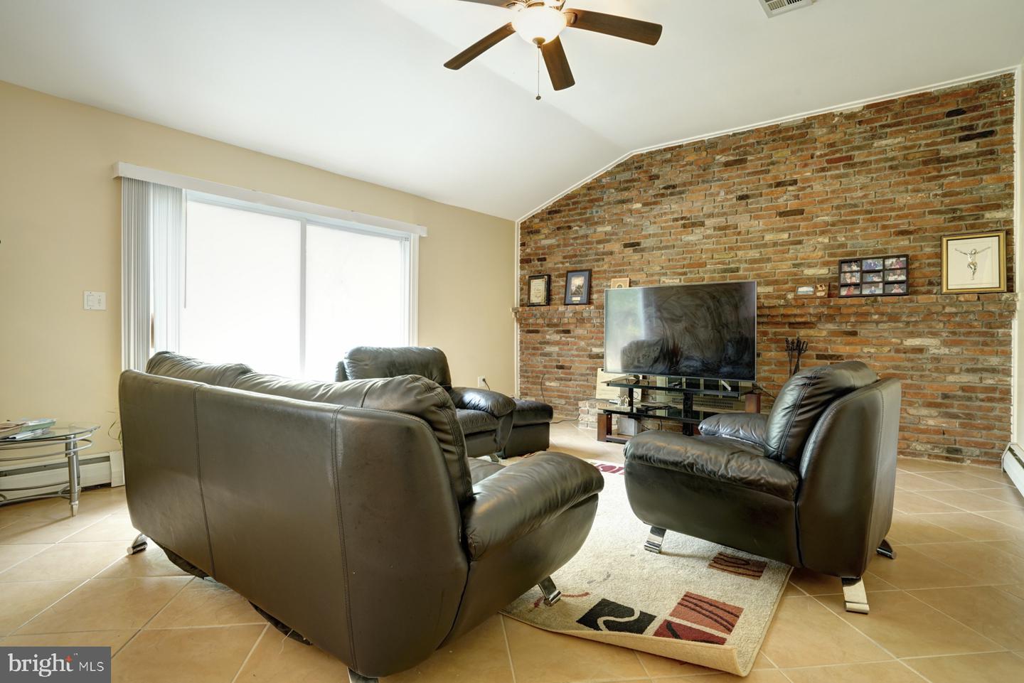 799 Hoover Rd # Property Photo 21