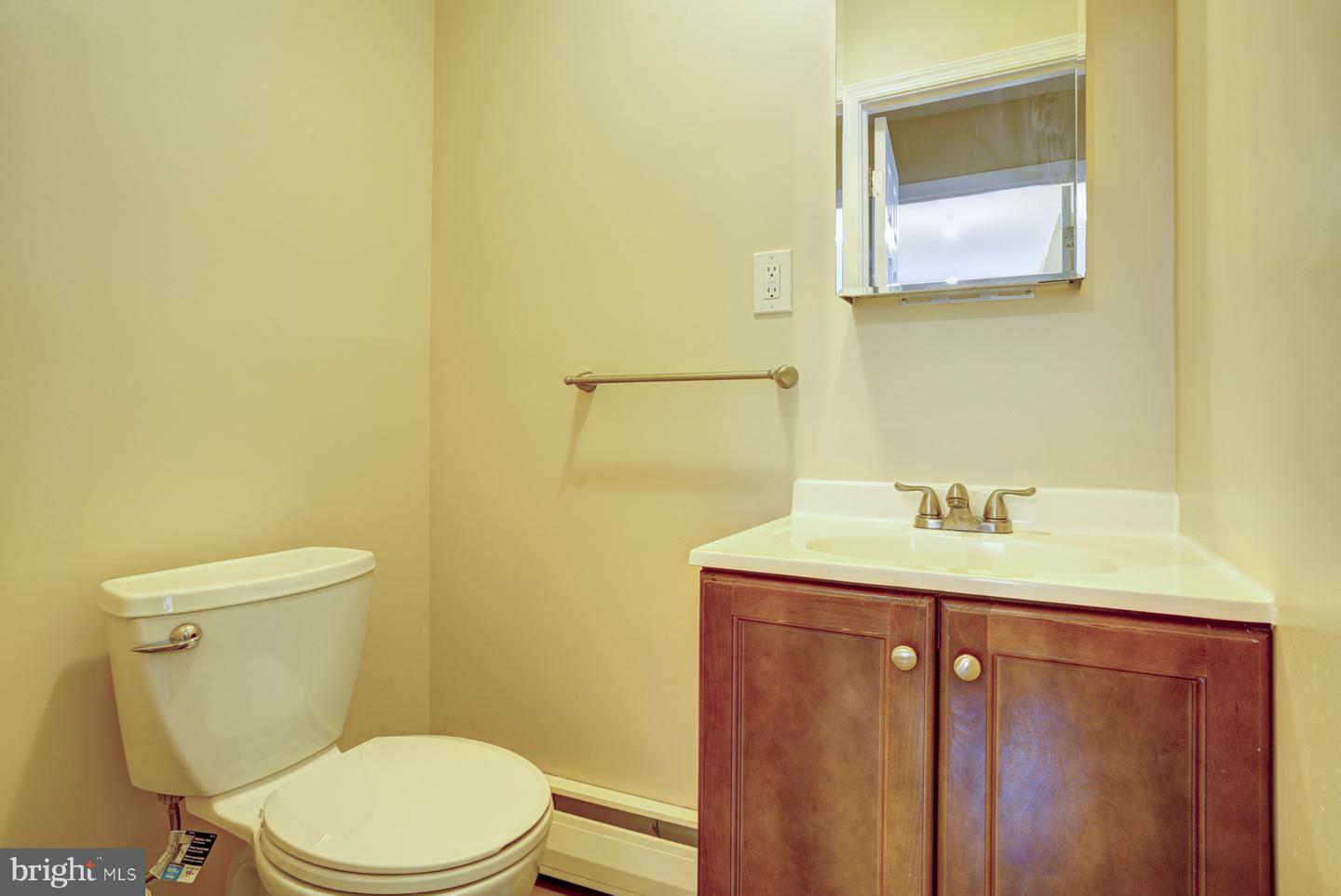 799 Hoover Rd # Property Photo 34
