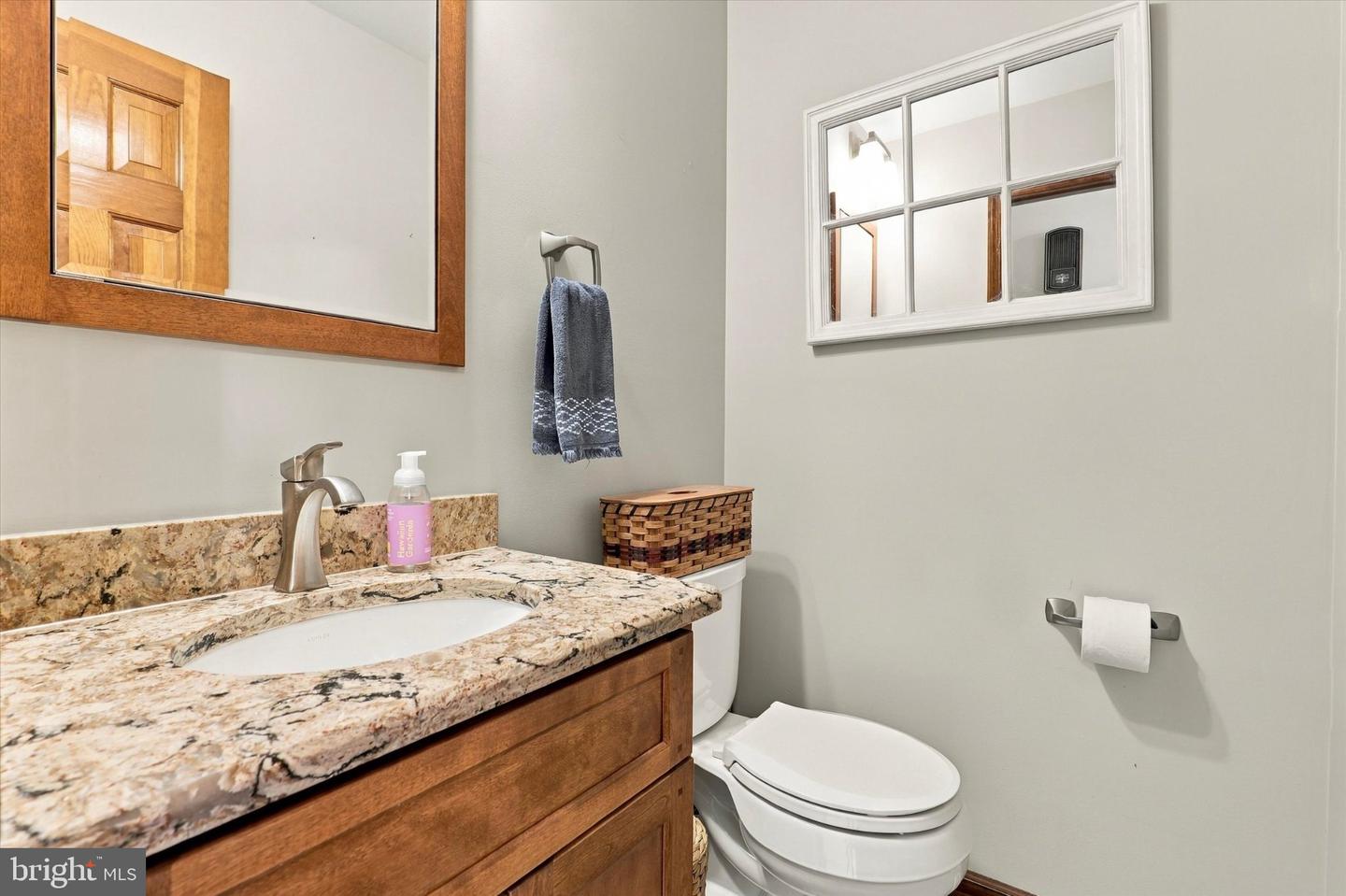 50 Shirley Ln # Property Photo 14