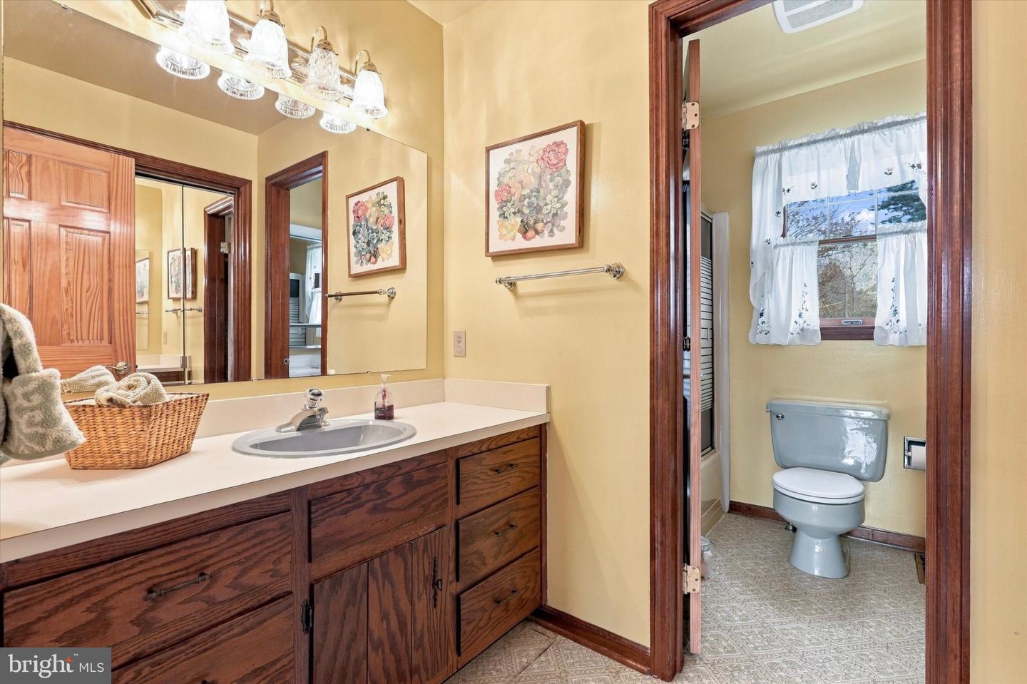 50 Shirley Ln # Property Photo 21