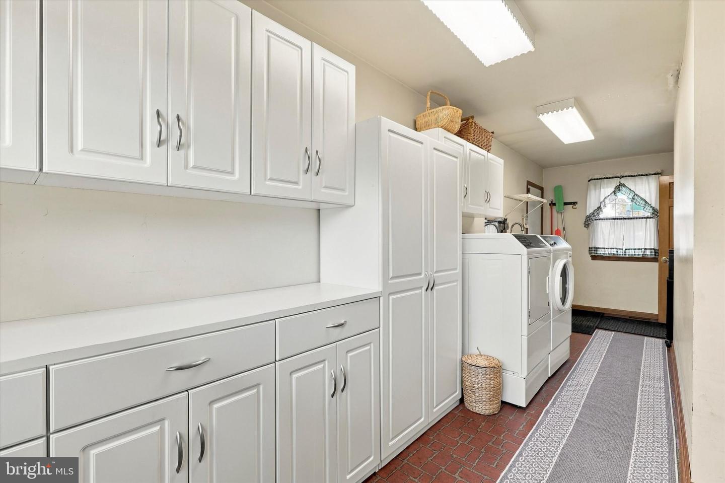 50 Shirley Ln # Property Photo 24