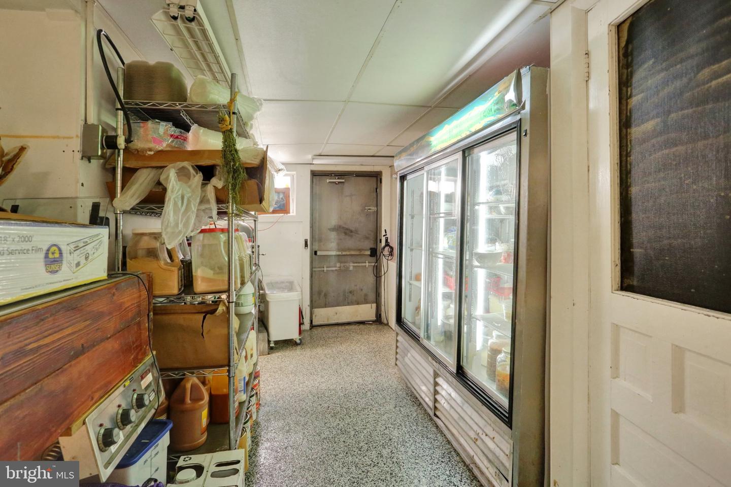 16 S Keim St # Property Photo 10